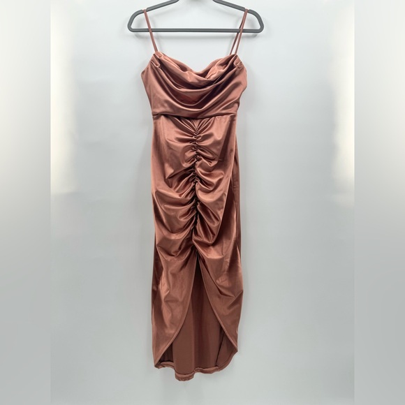 WINDSOR Bre Satin Ruched Midi Dress - Picture 2 of 7